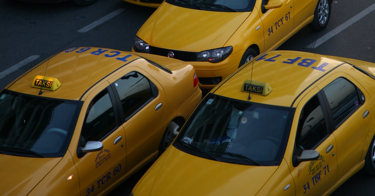 İstanbul’da taksi bilmecesi! 2 bin 500 taksi kararı