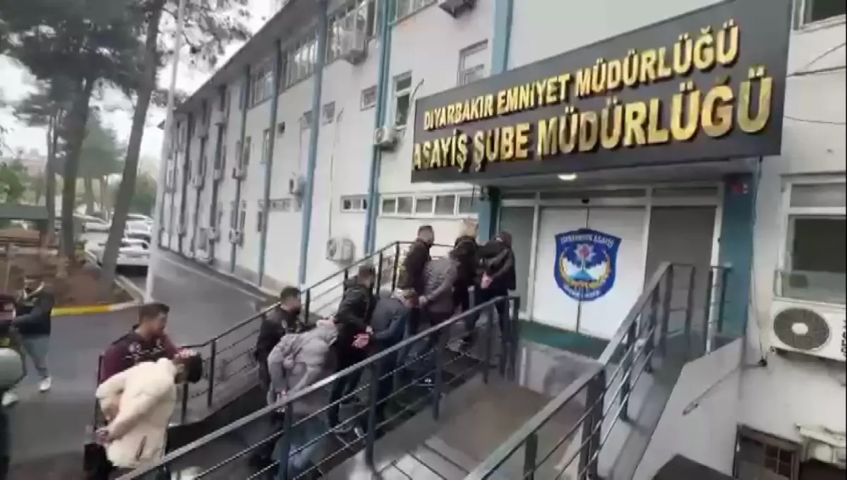 Diyarbakır’da Fuhuş Operasyonu: 10 Gözaltı!