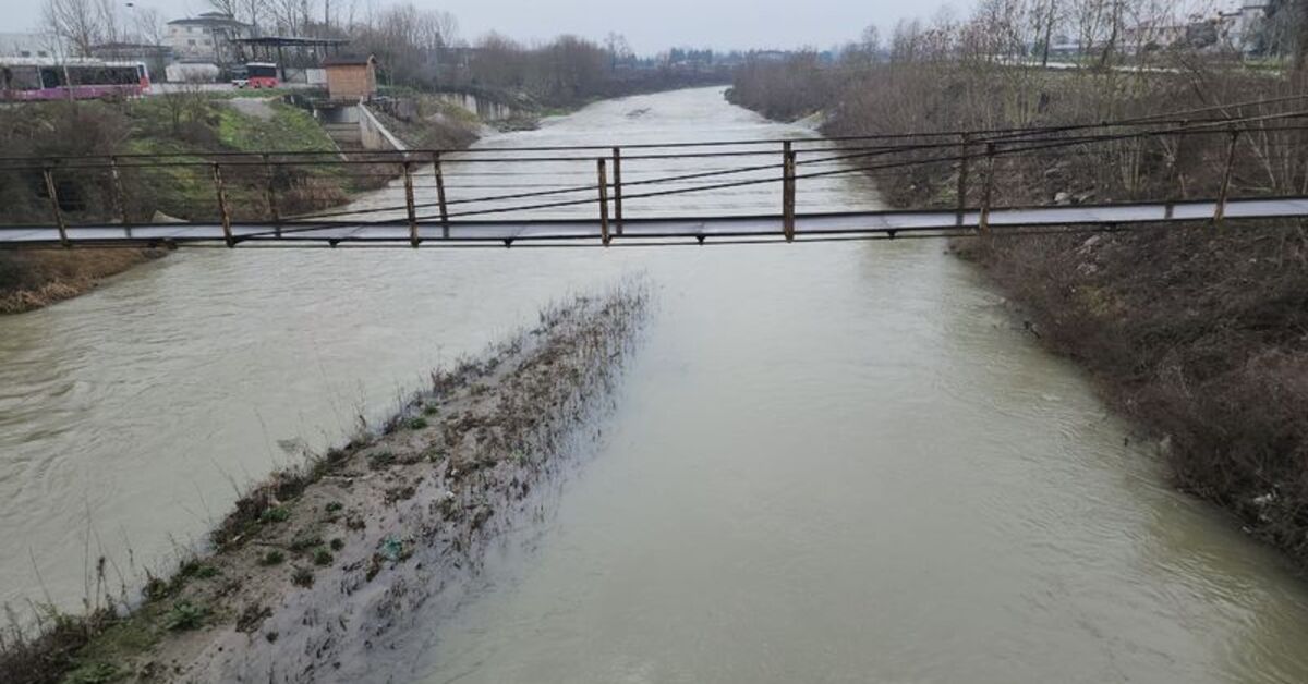 Düzce Belediye Başkanı Özlü’den Melen Havzası açıklaması: İstanbul’a giden suya lağım karışıyor