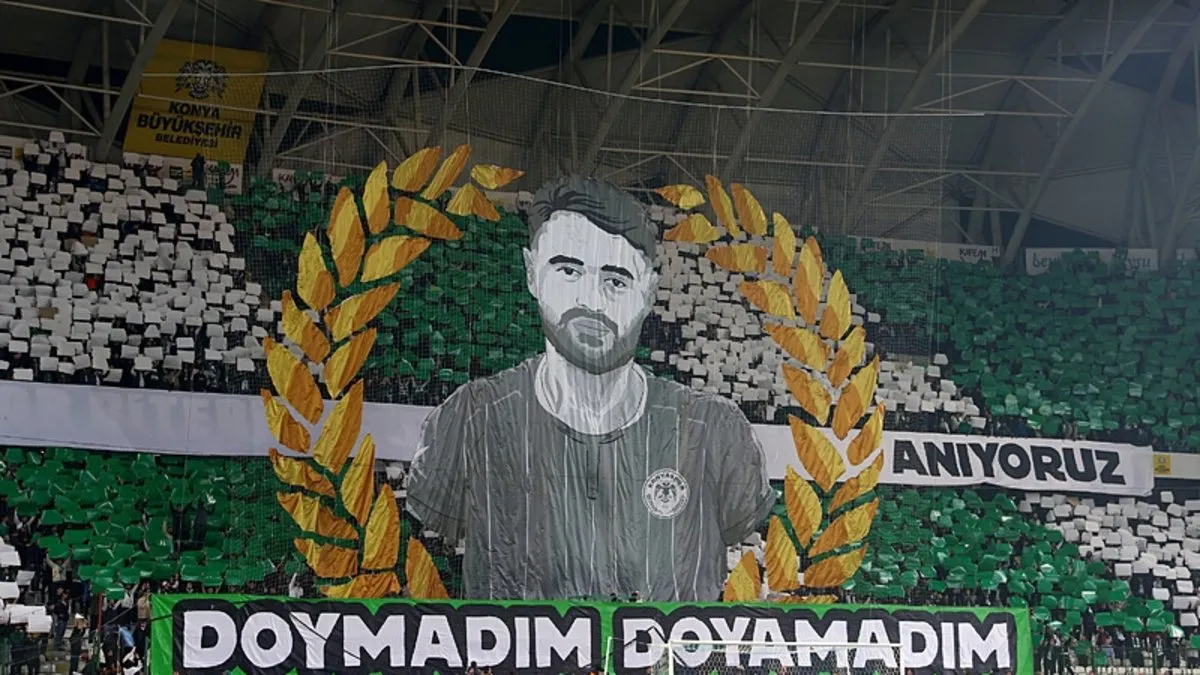 Konyaspor – Fenerbahçe maçında Ahmet Çalık koreografisi!