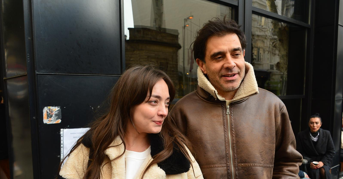 Zeynep Tuğçe Bayat ile Cansel Elçin, çiftini, bebek heyecanı sardı