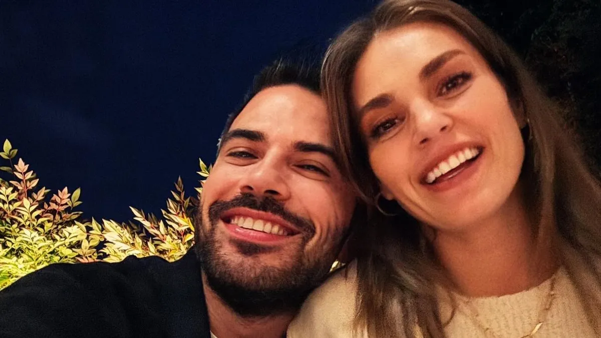 Aslı Enver minik kızı Elay ile Londra’nın altını üstüne getirdi! “Küçük gezgin” ile paylaşımlarına beğeni yağdı