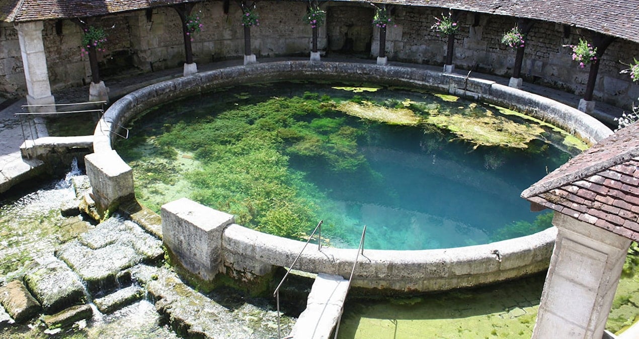 Üç dalgıç kayboldu; kaynağı bilinmiyor: “Başka bir dünyaya açılıyor”